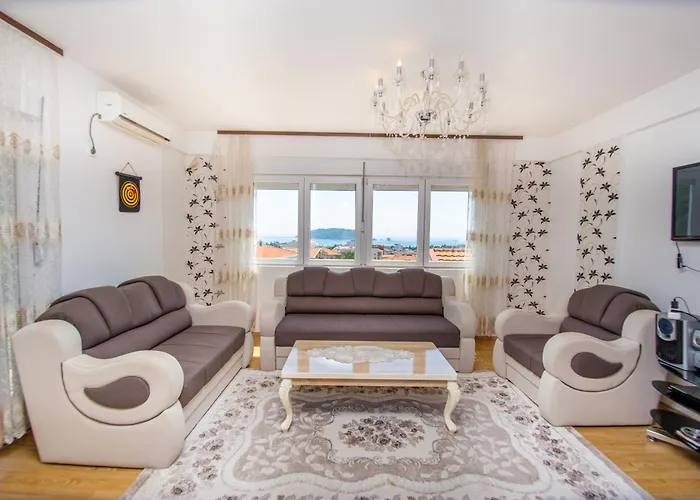 Sea View Lazi
